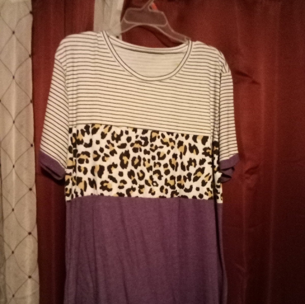 Triple design lady's top